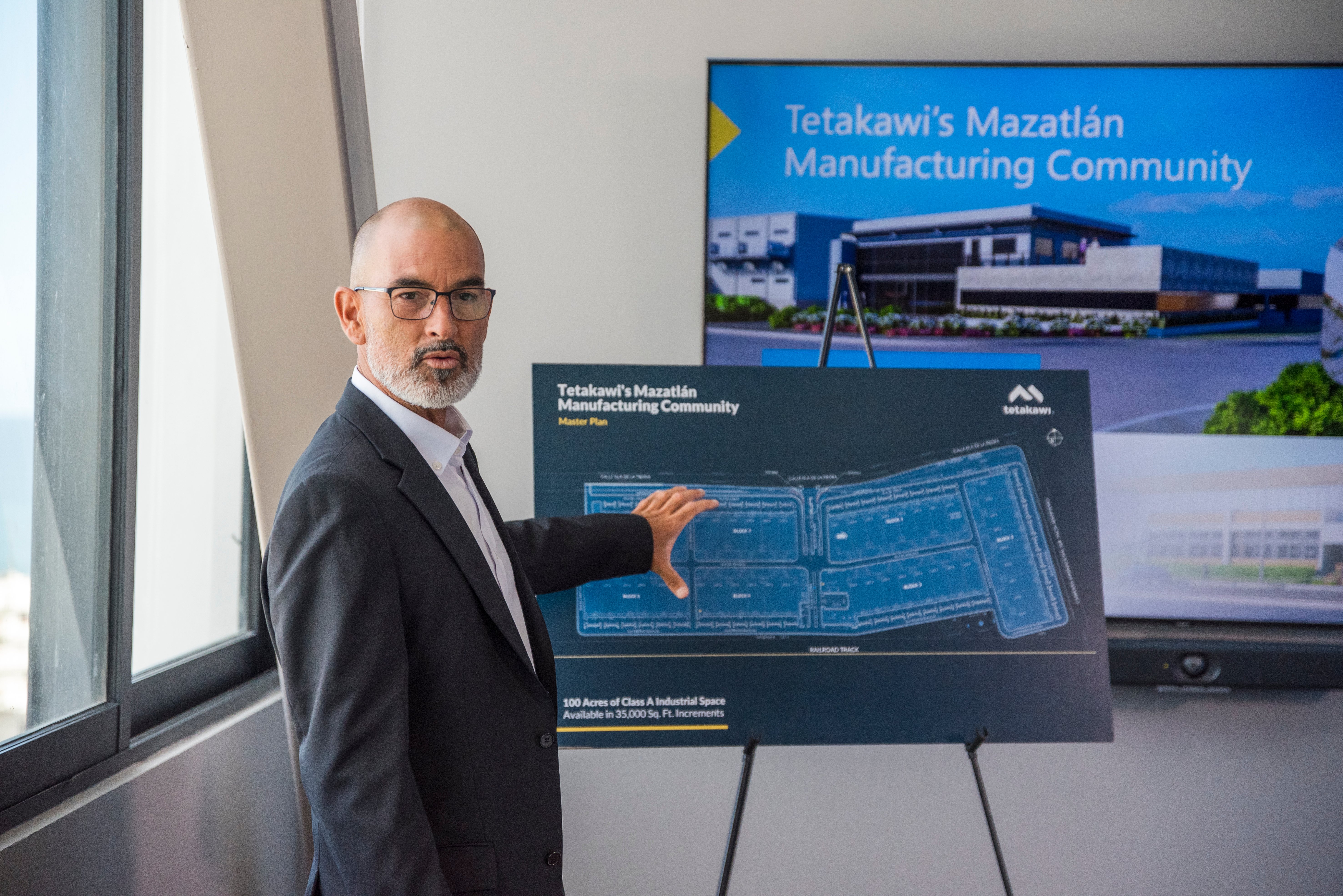The Executive’s Guide to Manufacturing in Mexico (2025)